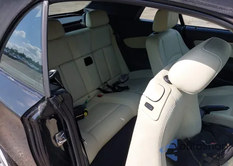 2010 BMW 128I z USA, uszkodzony, nr VIN WBAUN1C54AVH81805